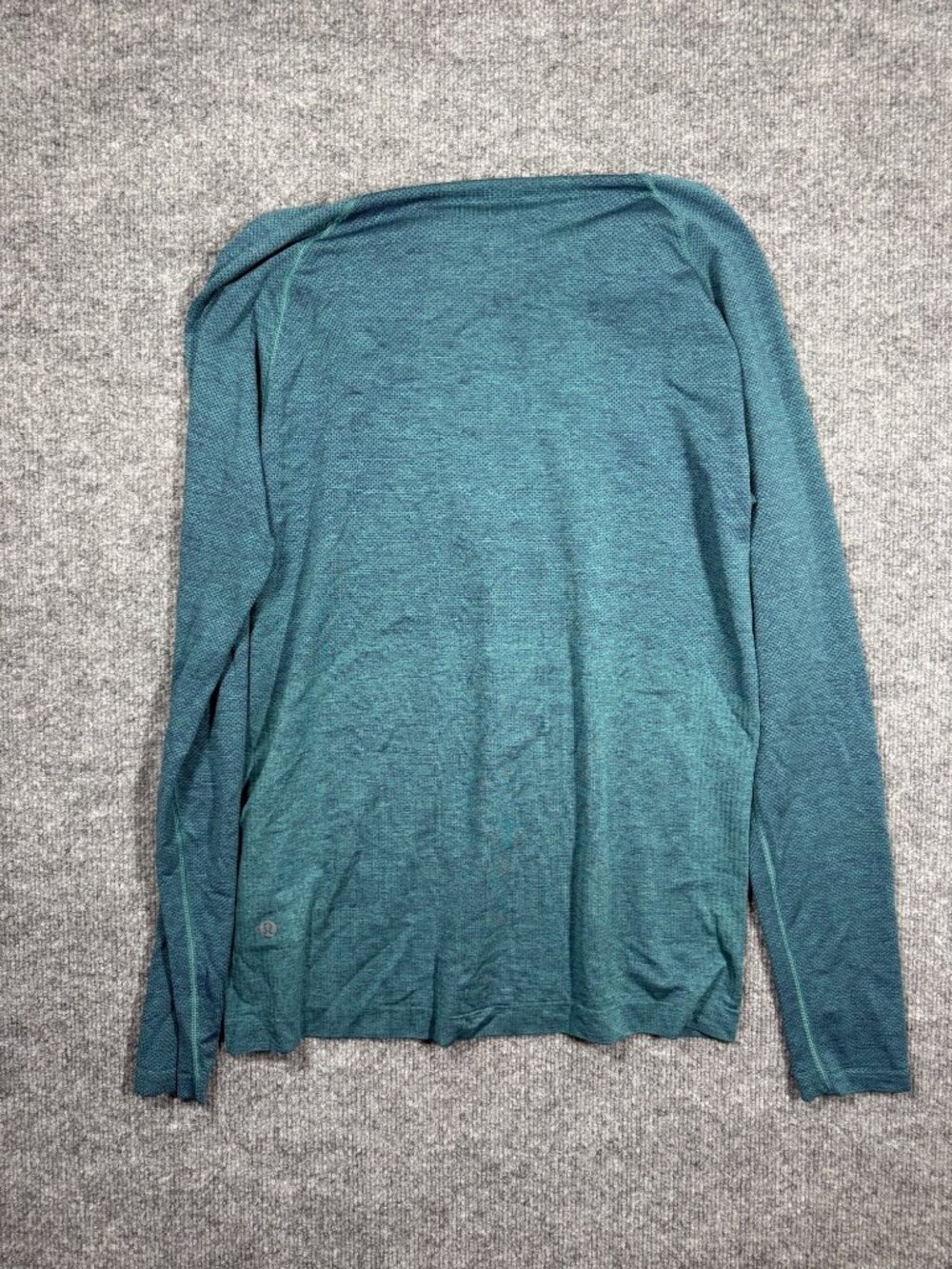 Lululemon Men's Metal Vent Tech 1/2 Half Zip Lightweight Size M - Picture 2 of 6
